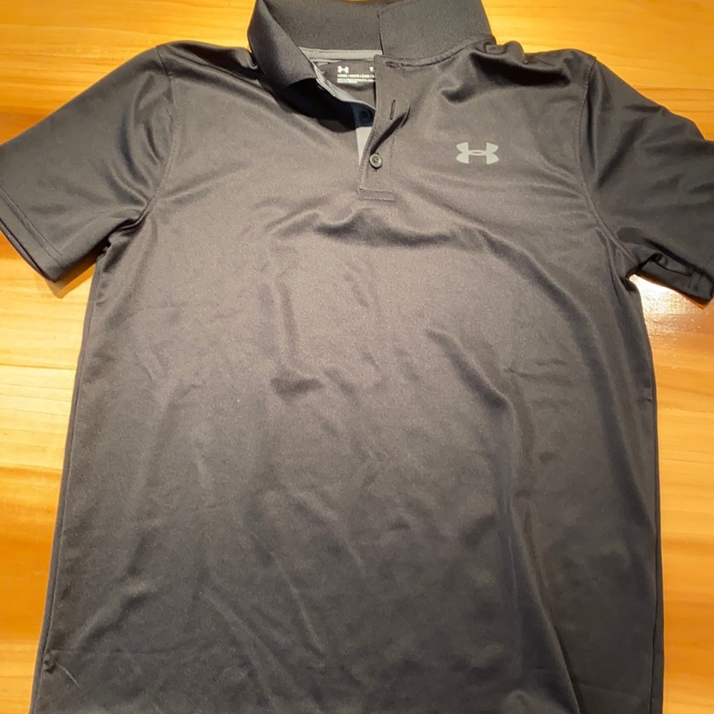 Under armor youth extra-large polo shirt